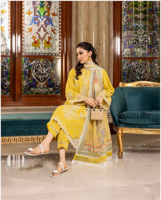 ZELLBURY: brand chickenkari ￼